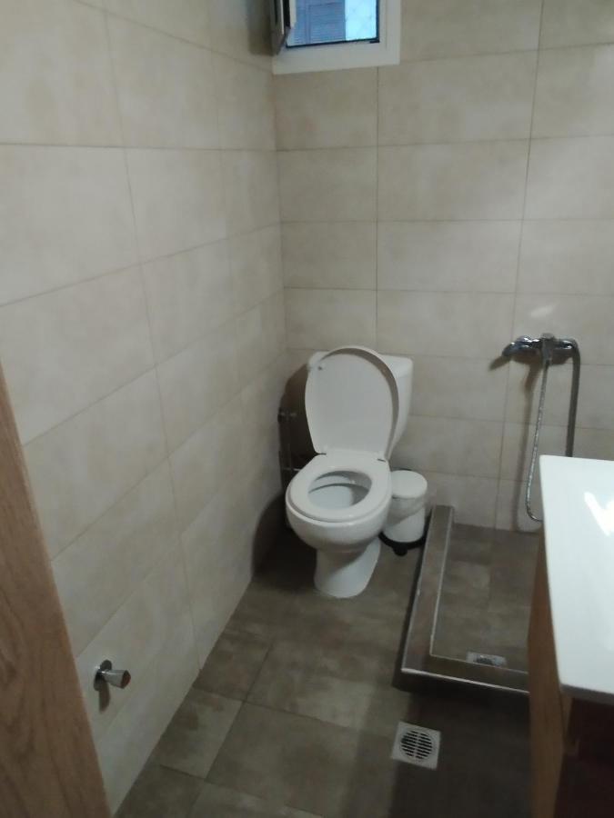 Cozy Apartment In Tesalonika Bagian luar foto